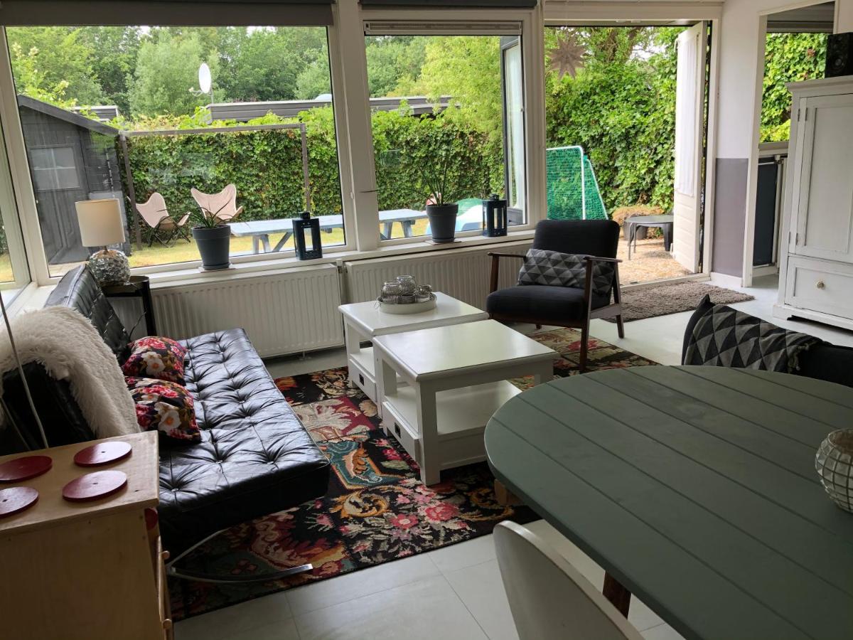 Vakantiehuis Lara Warmenhuizen Екстериор снимка