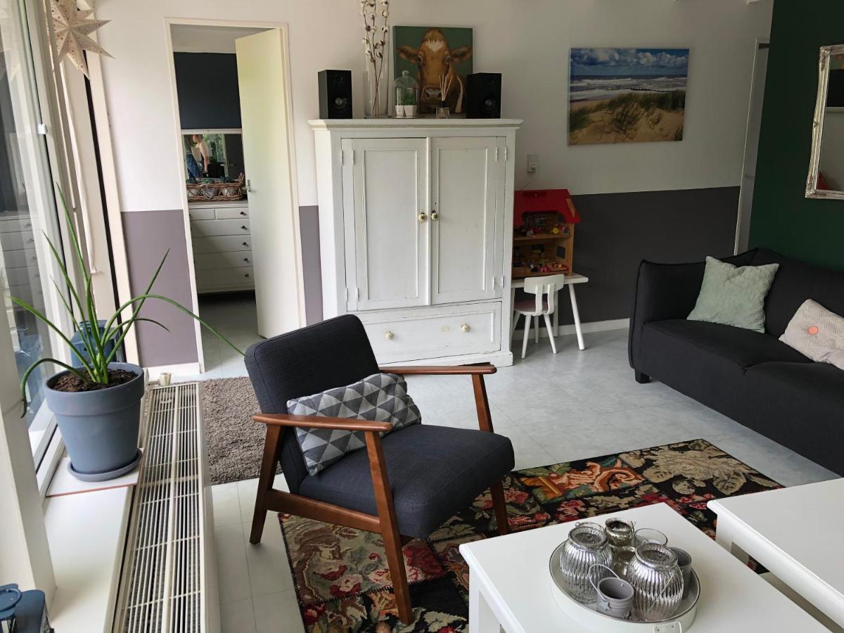 Vakantiehuis Lara Warmenhuizen Екстериор снимка